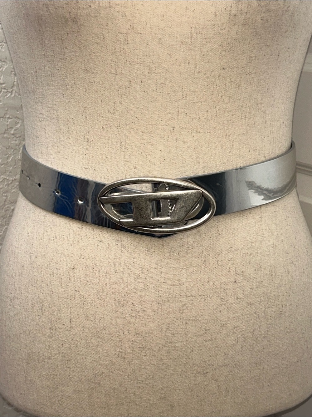 Diesel B-1DR Vintage Mirror D Logo Buckle Statement Belt